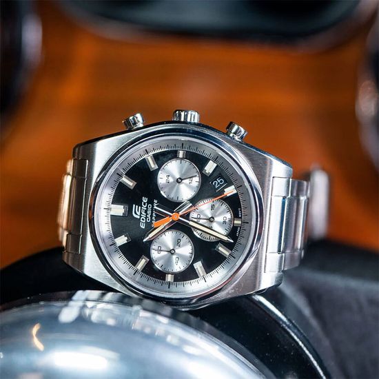 Наручные часы Casio EFB-730D-1A