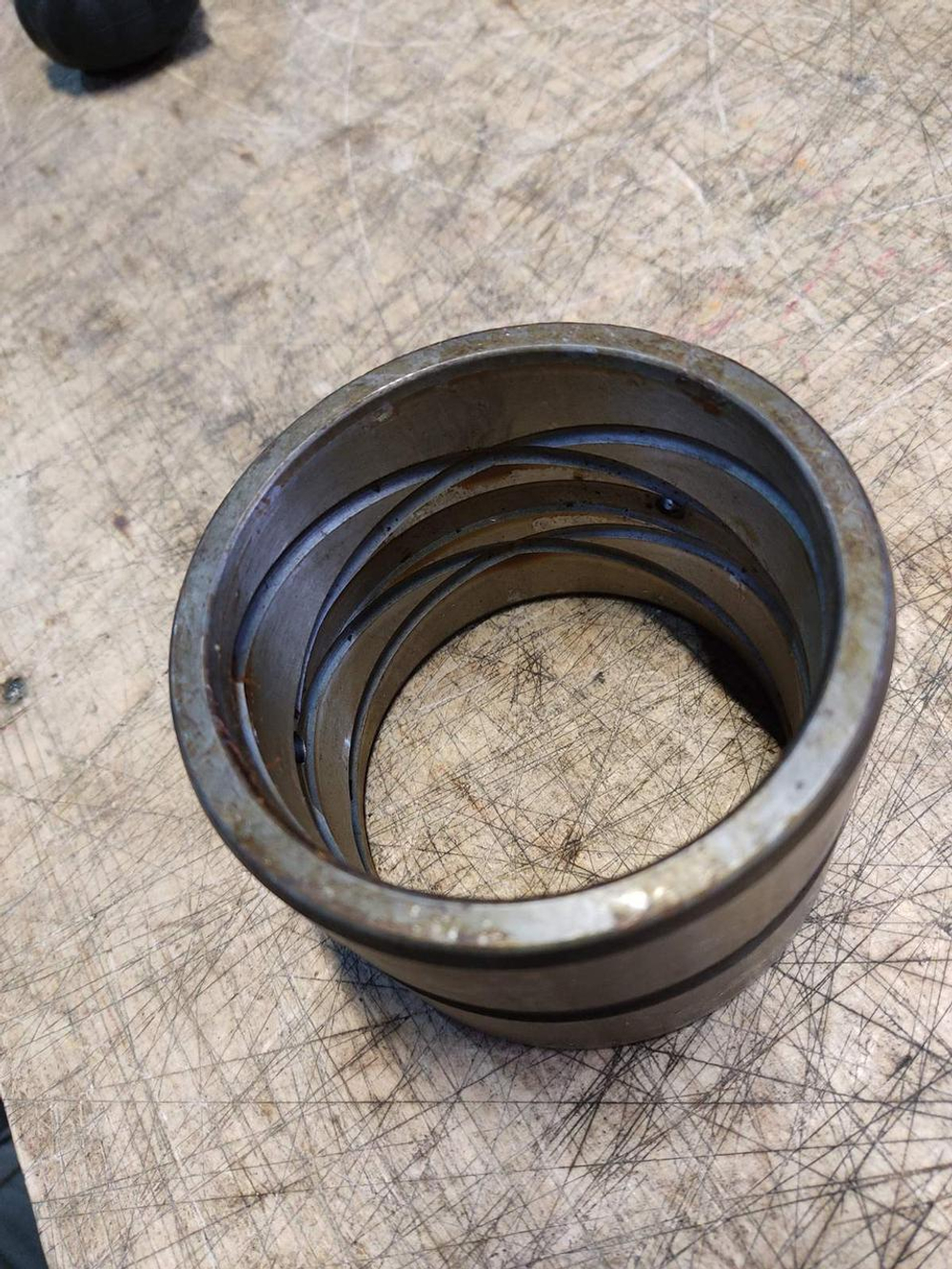 Втулка 4447016