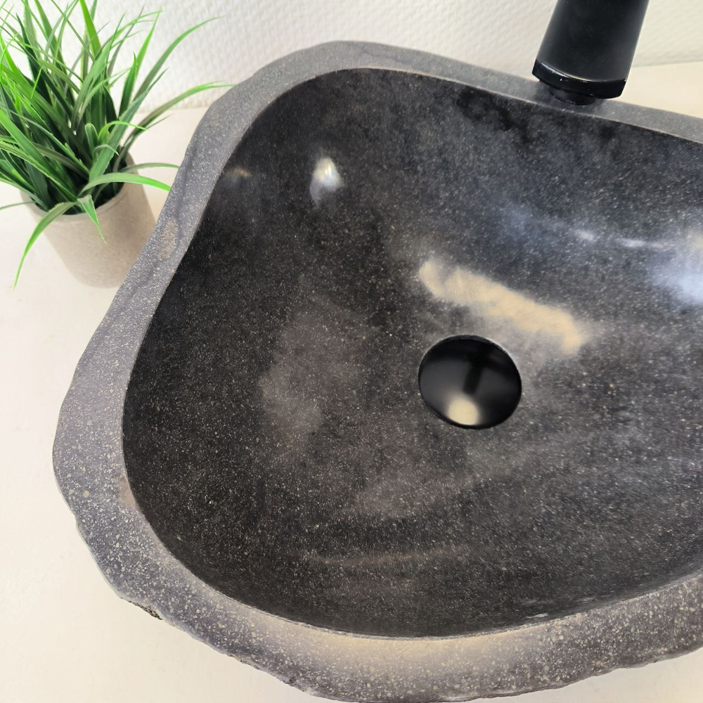 Раковина из речного камня RS-66025 43х37х15 из натурального камня