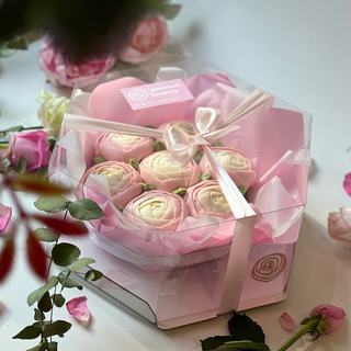 Сладкий букет - пионы для мамы 7 капкейков