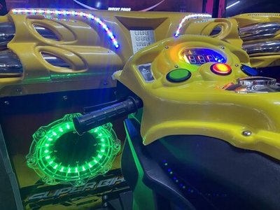 Мото гонки Super bikes 2 видео симулятор мотоцикла