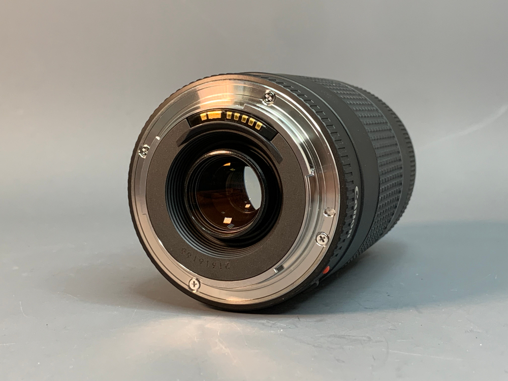 Canon EF 75-300mm 4-5.6 III