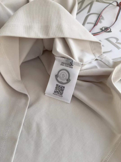 Футболка Moncler