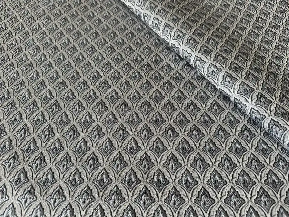 Амира 2605 ком