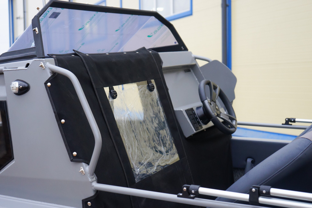 Лодка BERKUT M-HT