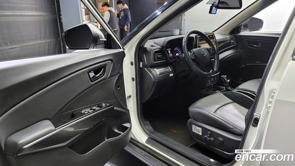 KG Mobility (Ssangyong) Very New Tivoli Бензин 1.5 2WD (05.2022)