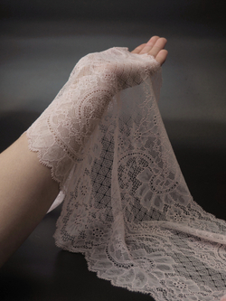 Кружево шантильи эластичное нежно-розовое ширина 21 см