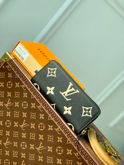 Louis Vuitton Clemence Wallet