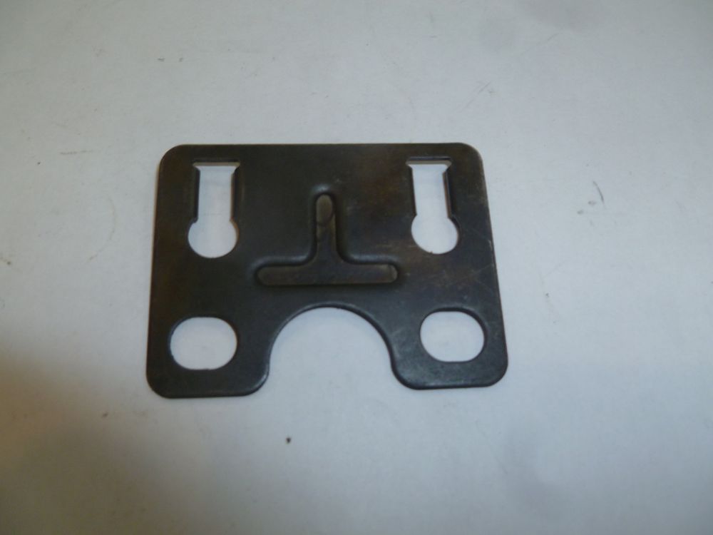 Пластина направляющая штанг GX390/188F/Push rod guide plate