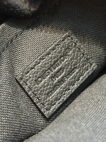 Сумка Louis Vuitton Nil Messenger