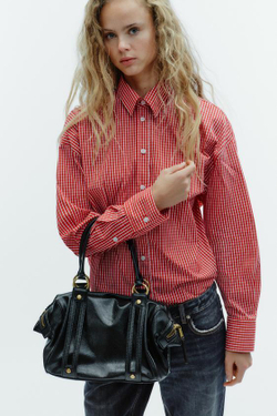 ZARA СУМКА С МЕТАЛЛИЧЕСКИМИ ДЕТАЛЯМИ, ЧЕРНЫЙ