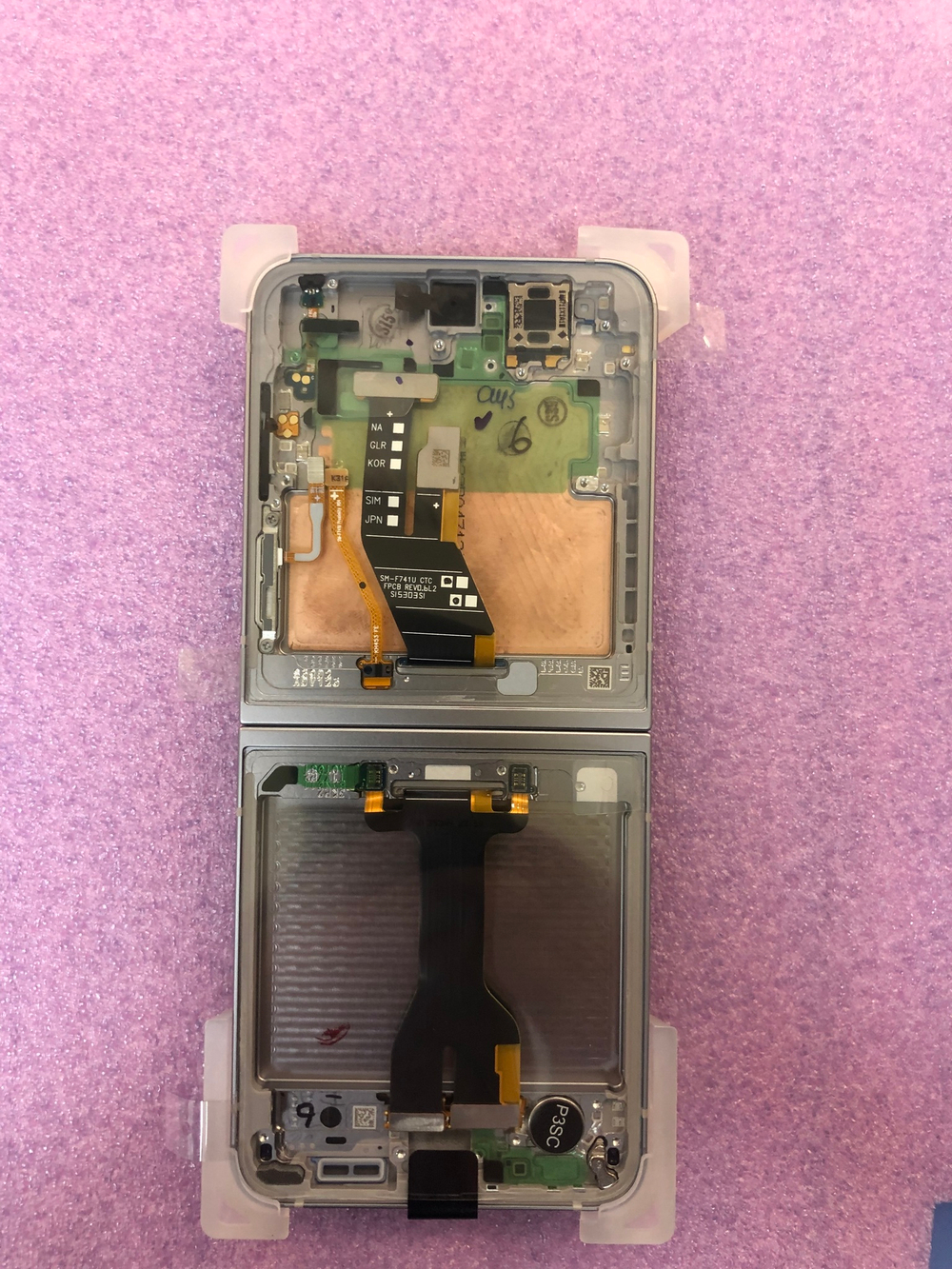 Дисплей в сборе с рамкой для Samsung F741 Z Flip 6 Silver Оригинал