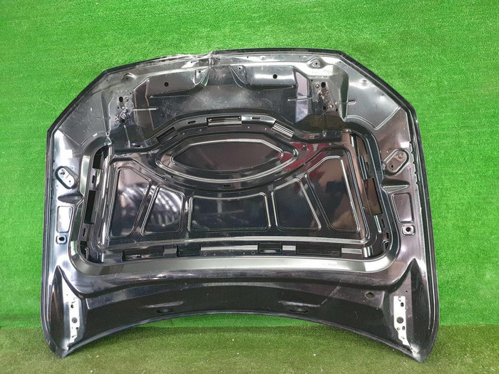 Капот VW Touareg 3 (2018-н.в.)