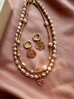 Чокер из бисера и розового жемчуга