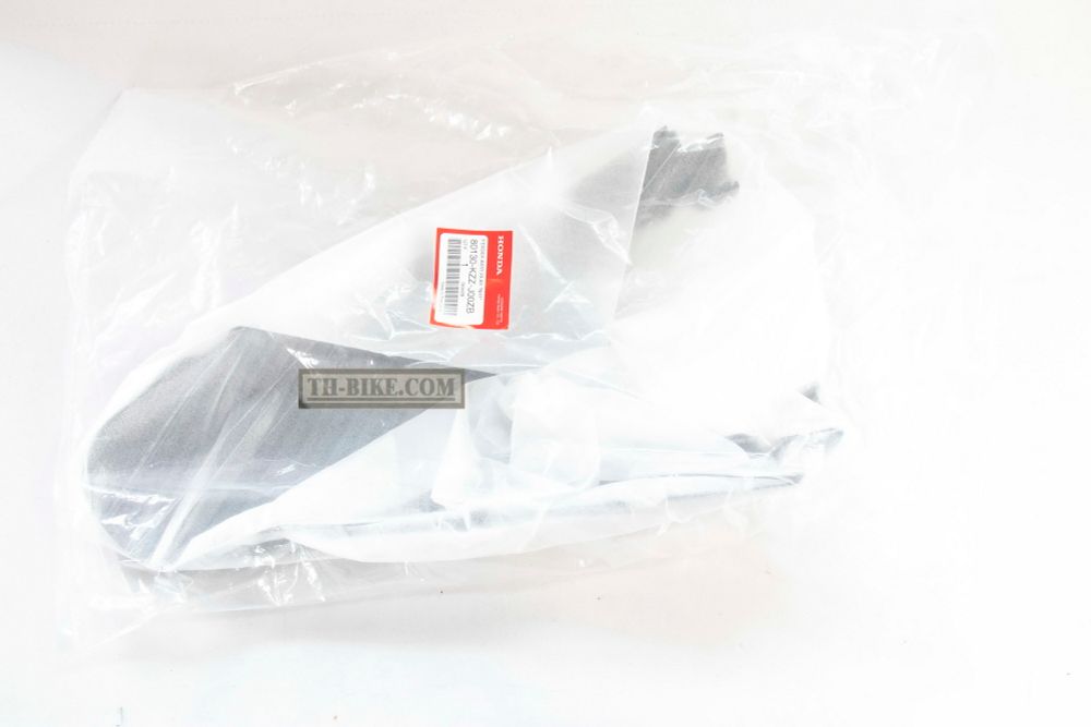 80130-KZZ-J00ZB, FENDER, RR NH1 BLACK. Honda CRF250L-Rally (2017-2020)