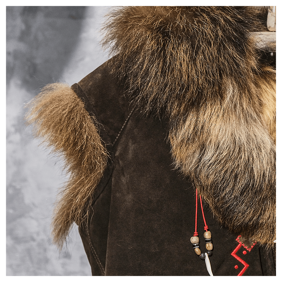 Жилет из меха медведя «Бирюк»