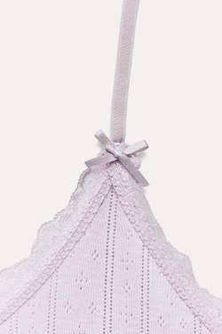 ZARA ПЕРФОРИРОВАННЫЙ ТОП С КРУЖЕВОМ, ЦВЕТ МАЛЬВЫ