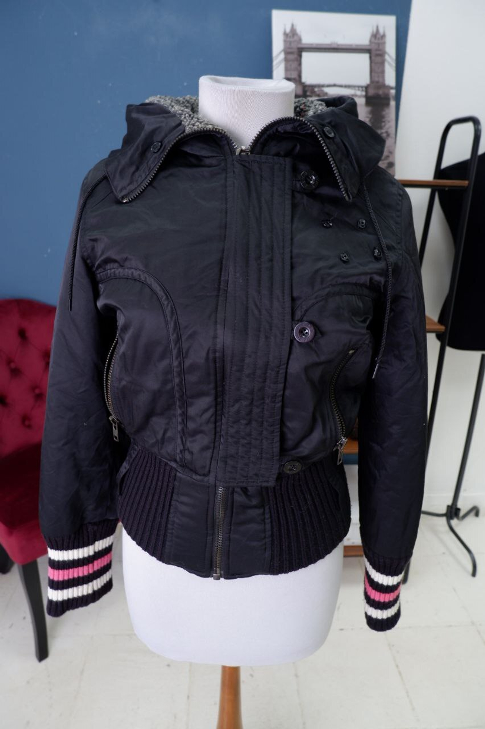 Куртка Dept демисезонная модная 42 размер