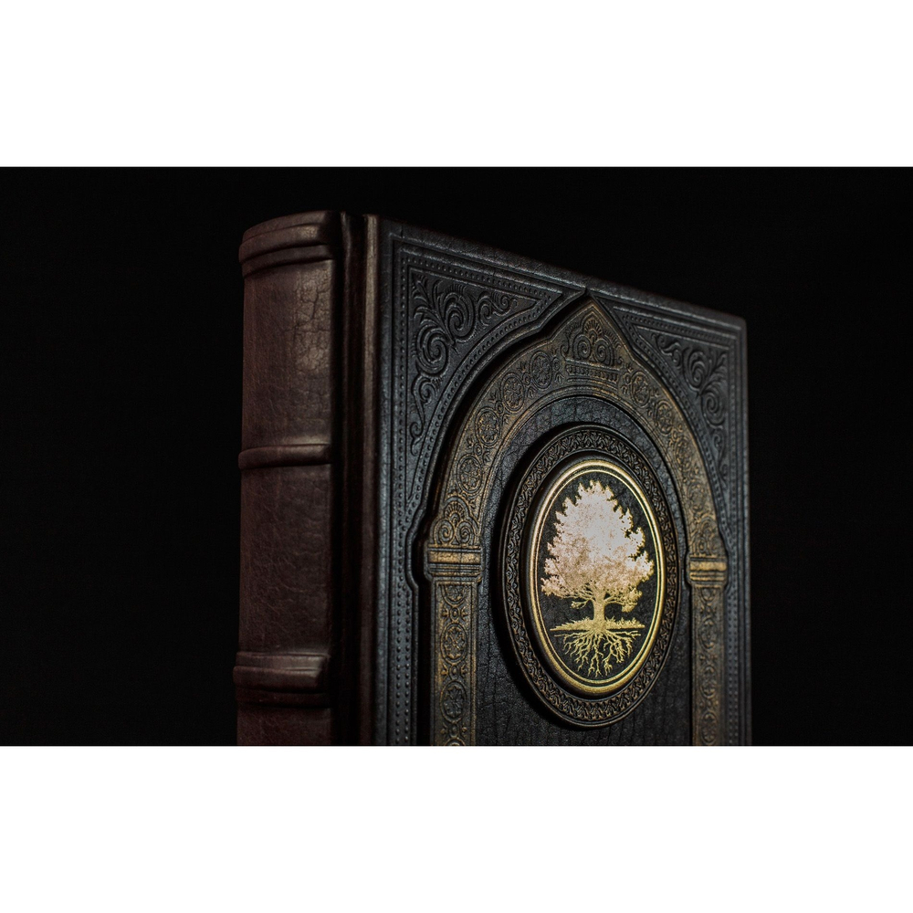 Родословная книга "Восход" в обложке из натуральной кожи