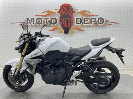 Suzuki GSR750A , 2015