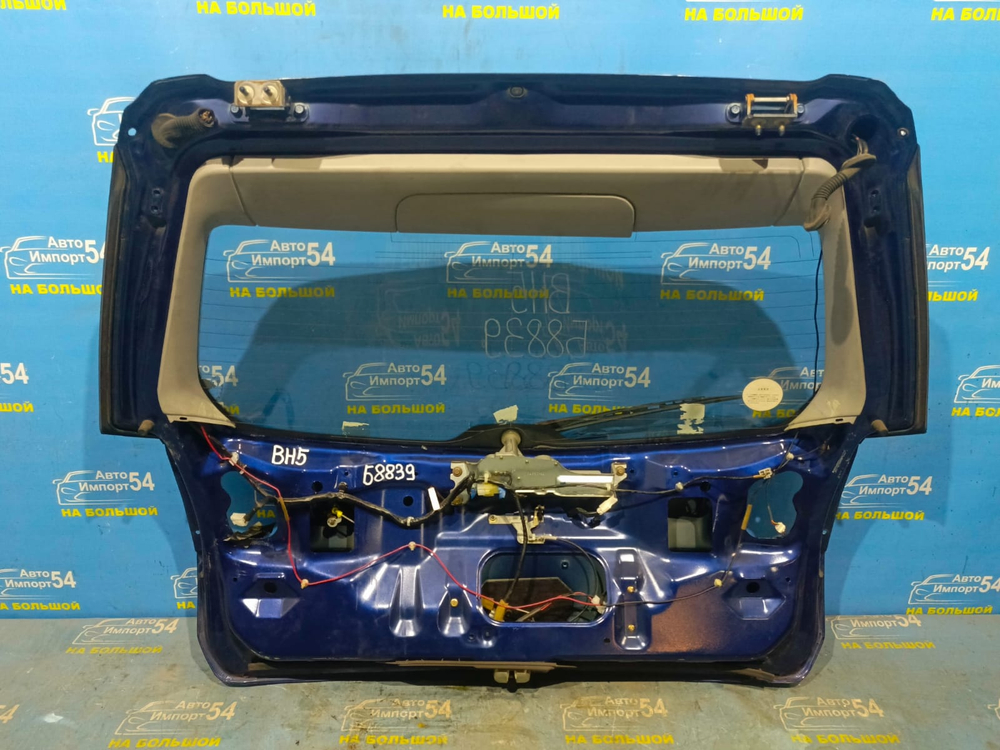 Дверь пятая SUBARU LEGACY 1998-2003