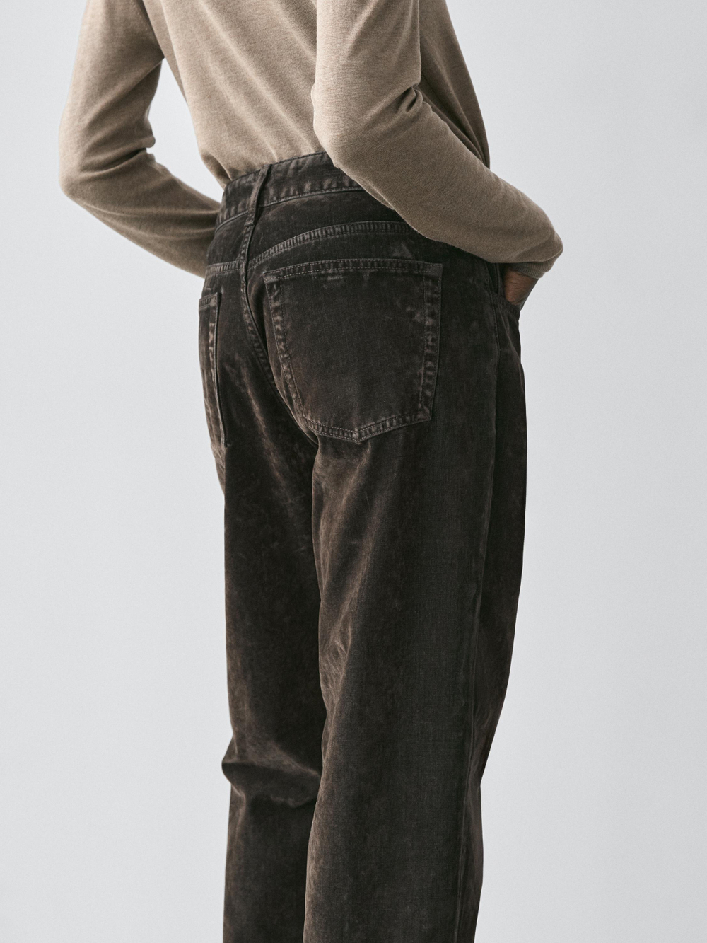 Massimo Dutti Джинсы прямого кроя с низкой посадкой и бархатной отделкой, хаки