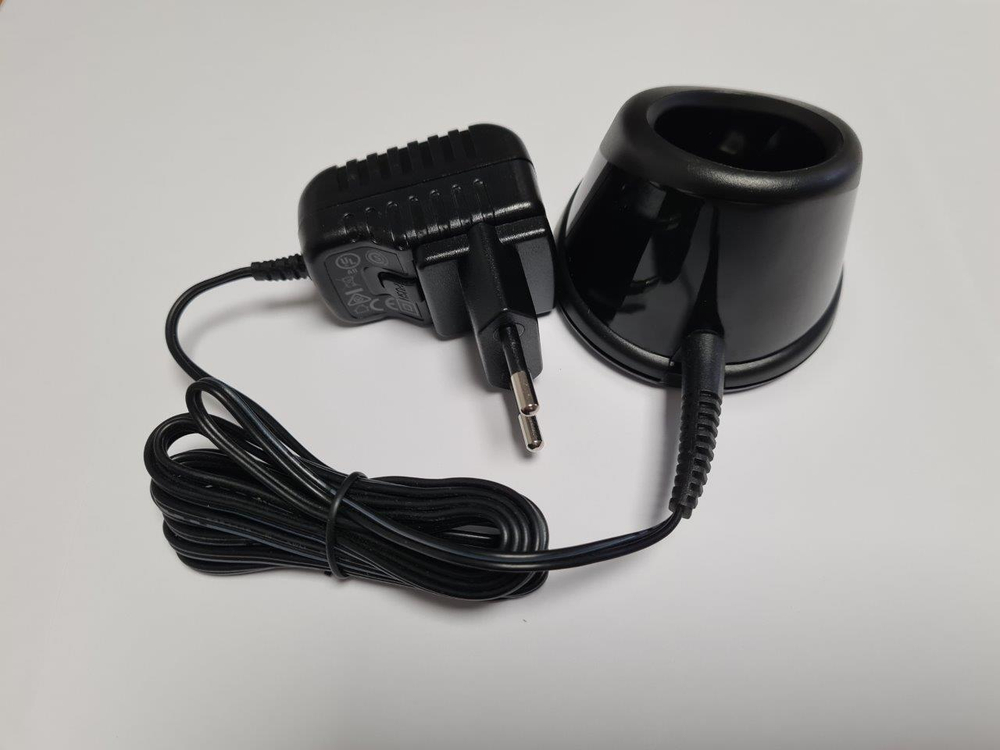 Зарядное устройство Andis D8