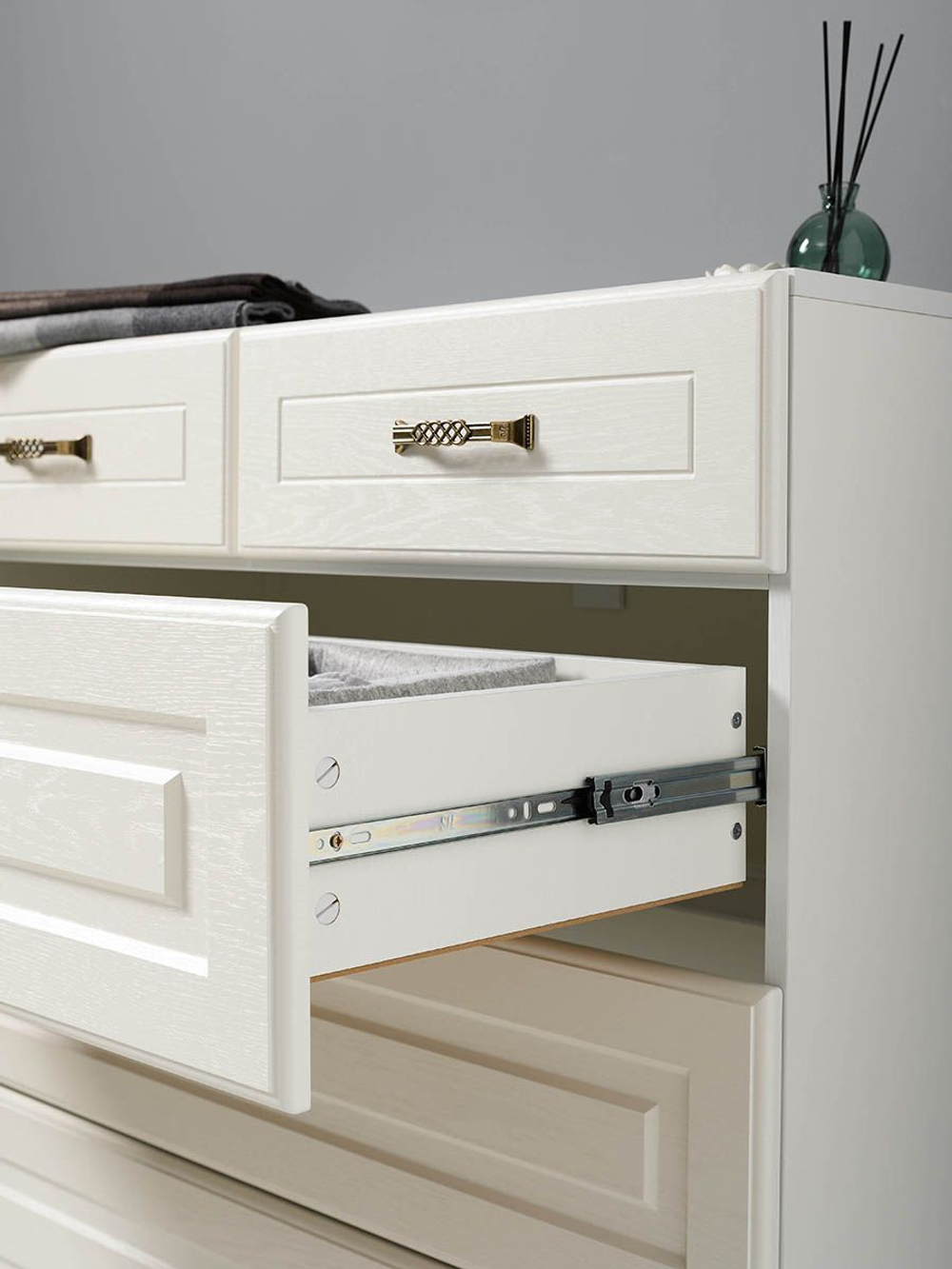 Ливерпуль Комод 10.103.01 Белый/Ясень ваниль