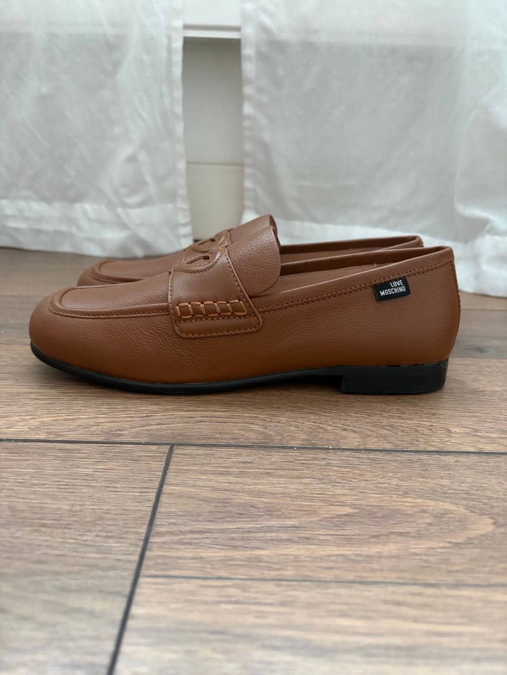 Лоферы Love Moschino