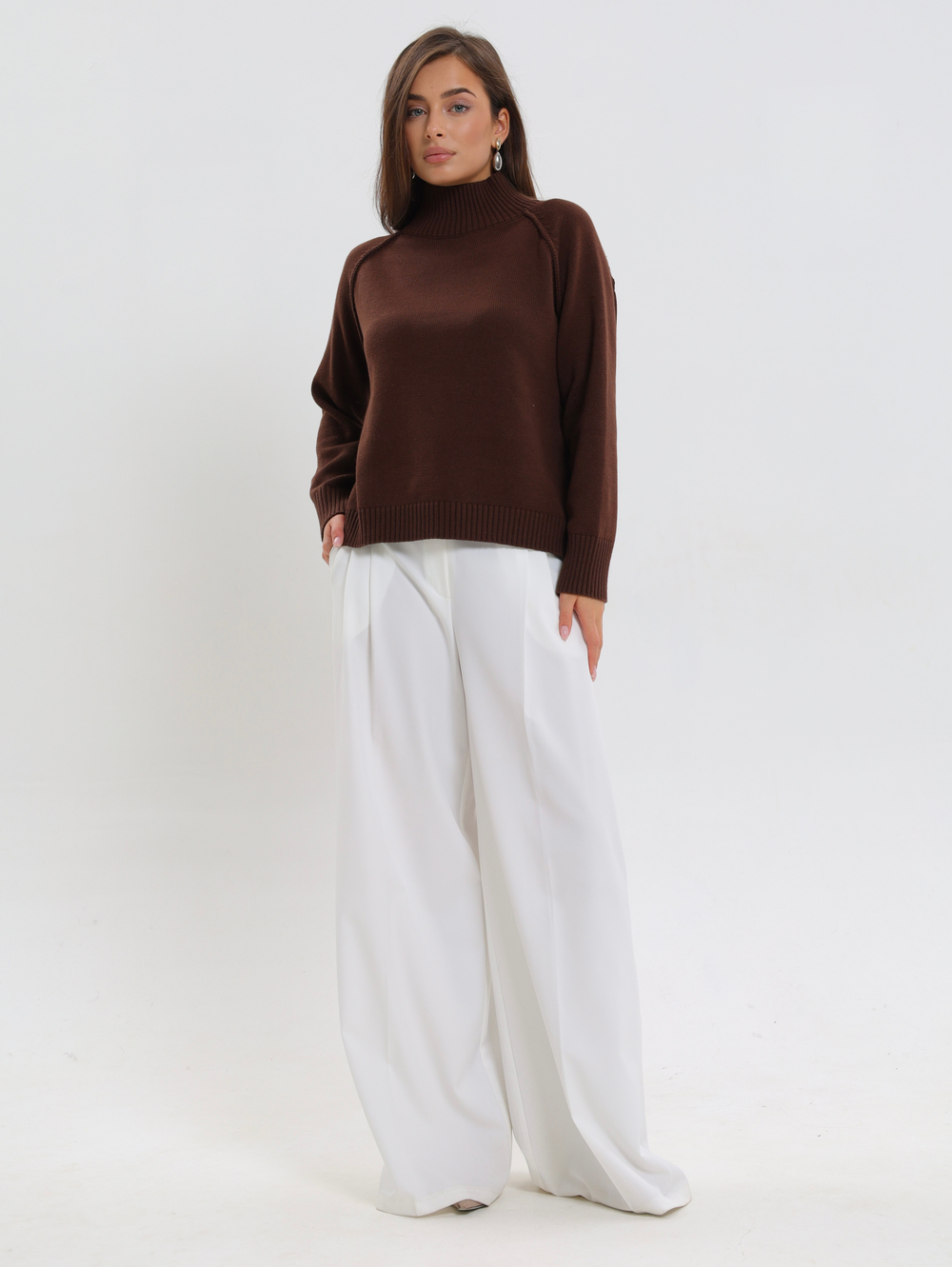 Вязаный свитер без разрезов