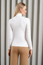 22964 Джемпер женский (молочный)