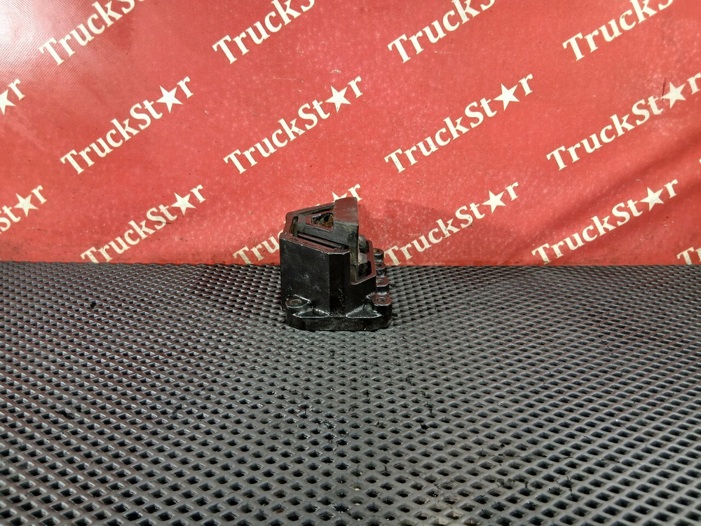 Подушка двигателя задняя 2022г.