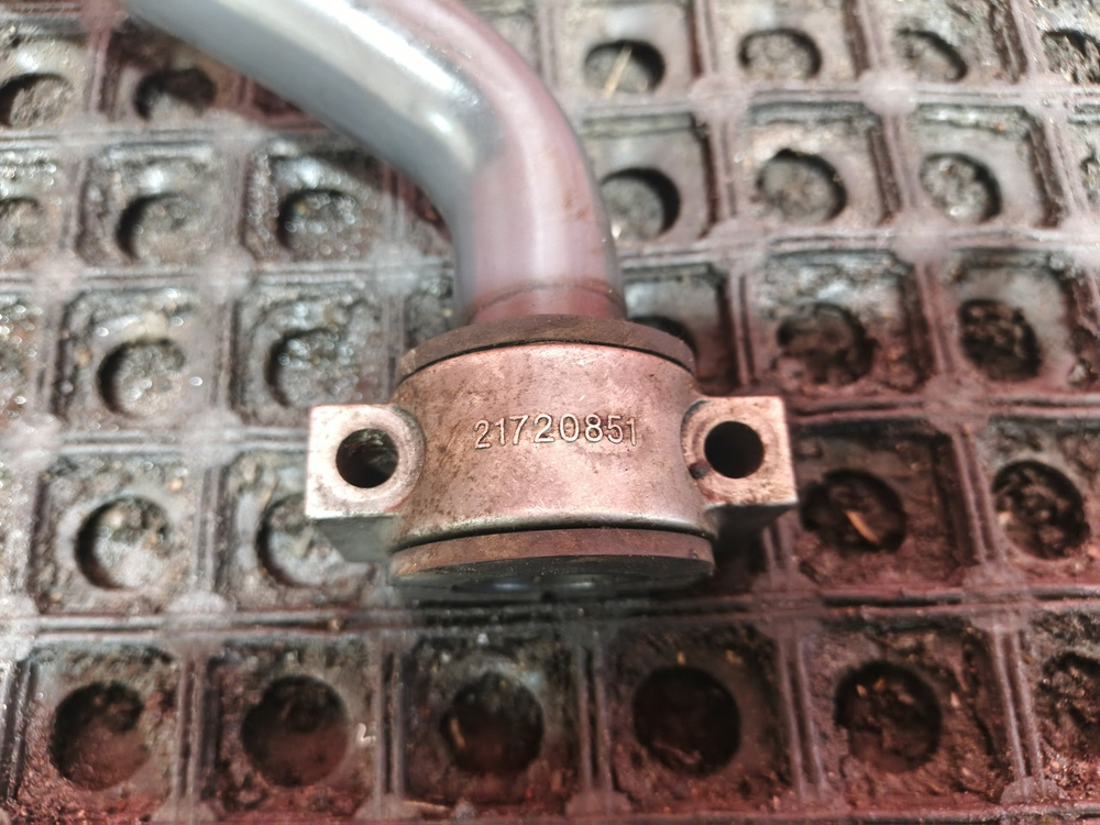 Кронштейн воздушного фильтра 2017г