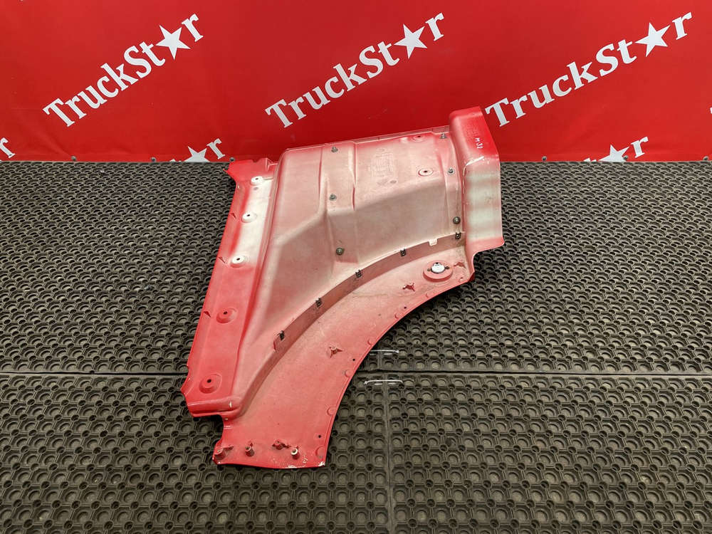 Корпус подножек левый