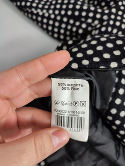 Пиджак в мелкий горох 42 размер