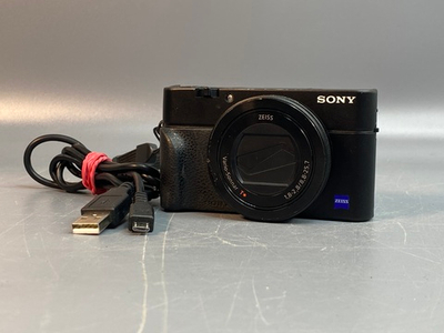 Sony DSC-RX100M3 Вспышка щелкает
