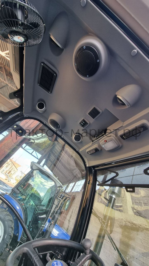 Трактор (минитрактор) Xingtai | Синтай XT-244C с кабиной (4+1)