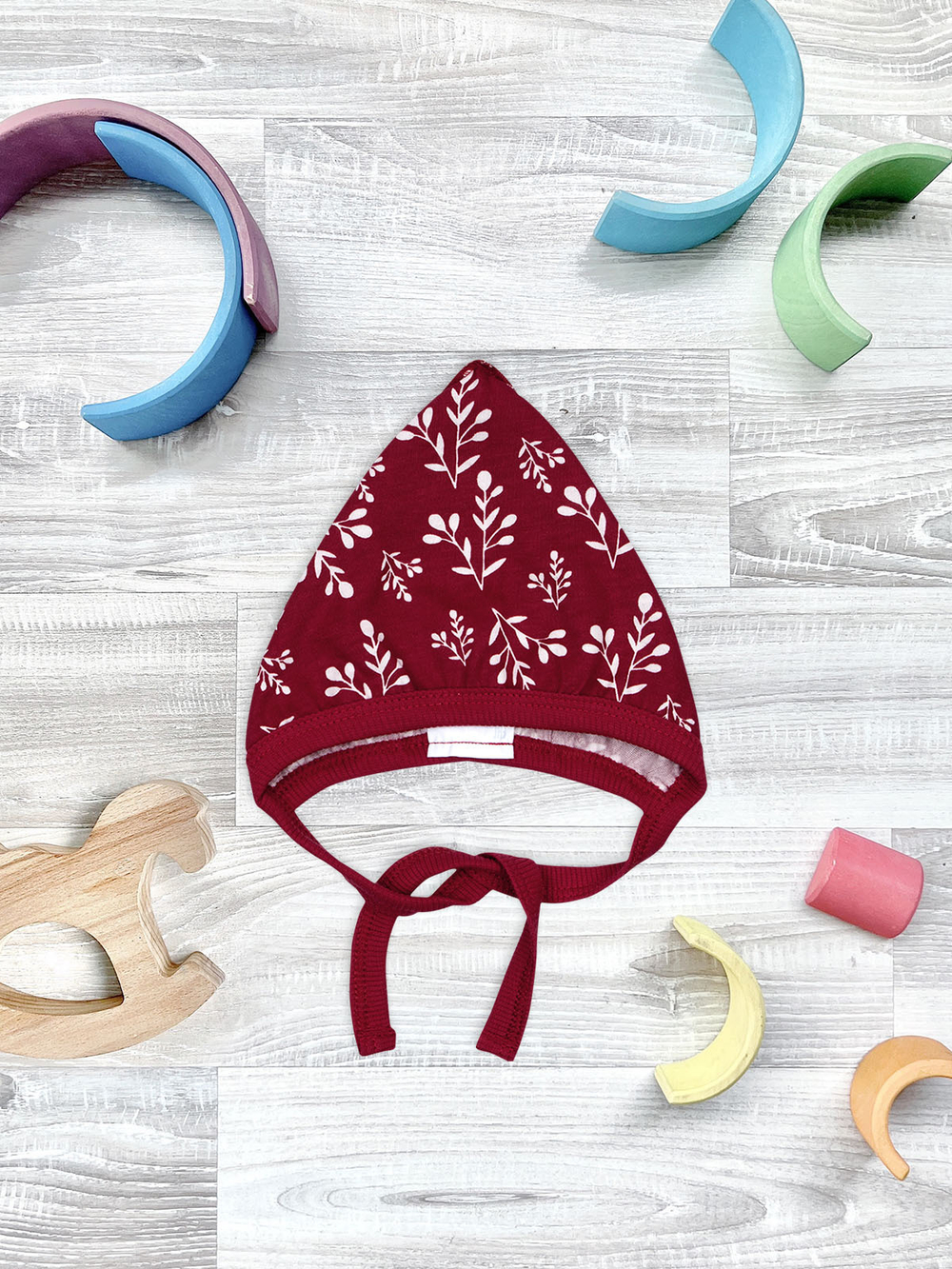 Чепчик Mjölk Снежные веточки