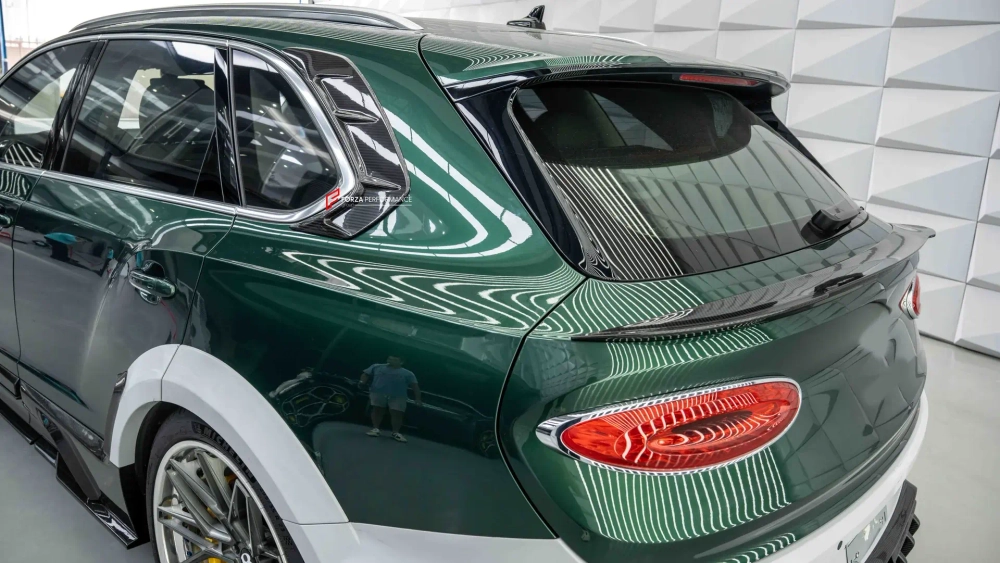 Широчайший карбоновый обвес для Bentley Bentayga W12 2020+ Бентли Бентайга