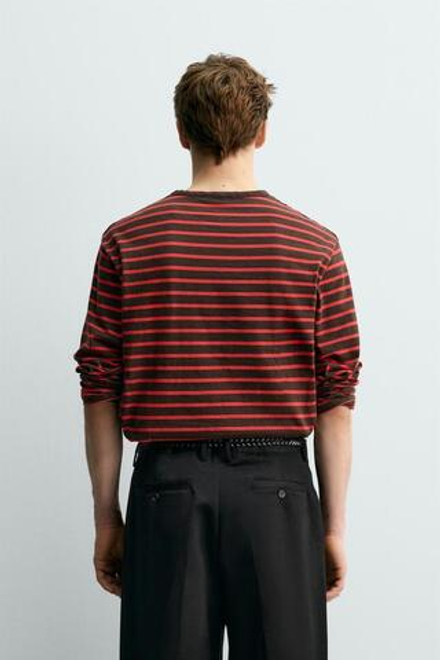 ZARA Х AARON LEVINE ЖАККАРДОВАЯ ФУТБОЛКА В ПОЛОСКУ, КРАСНЫЙ