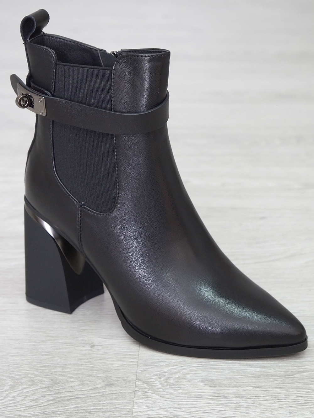 Полусапожки женские CARDICIANA XK150-1