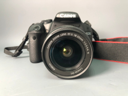 Canon 500D kit 18-55 mm 3.5-5.6 IS, 4920 кадров пробега.