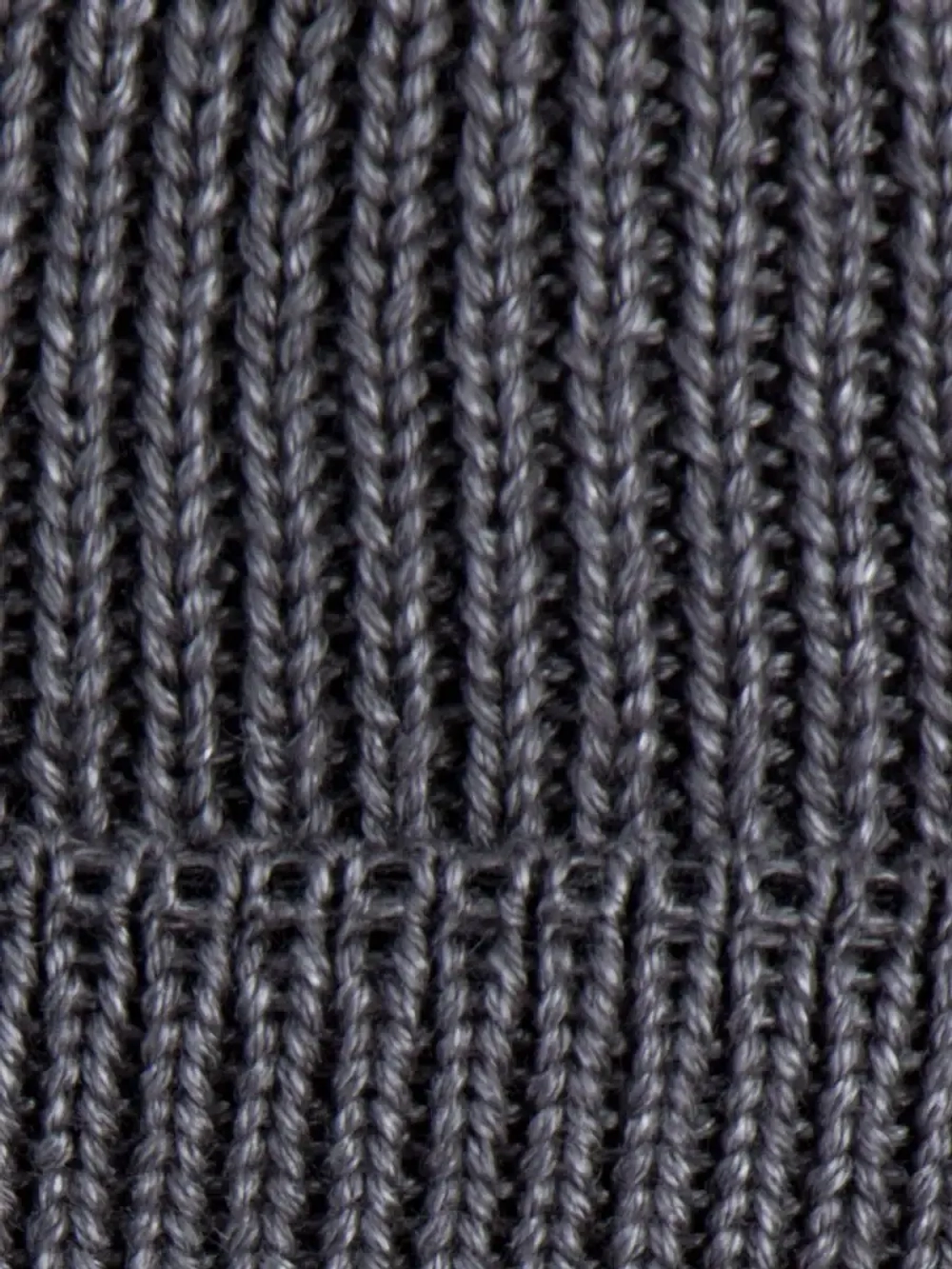 Шапка для мальчика вязаная осенняя