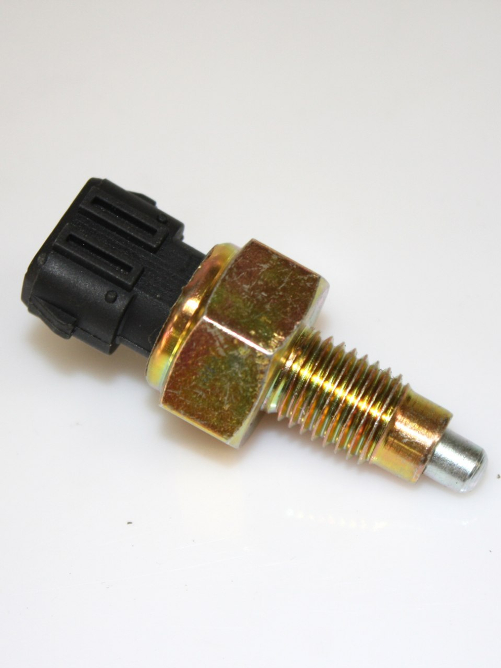 Датчик заднего хода 020945415AA для Chery M11, Amulet, Fora