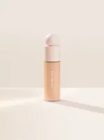 Тональный крем RARE BEAUTY Liquid Touch Weightless Foundation - 130N
