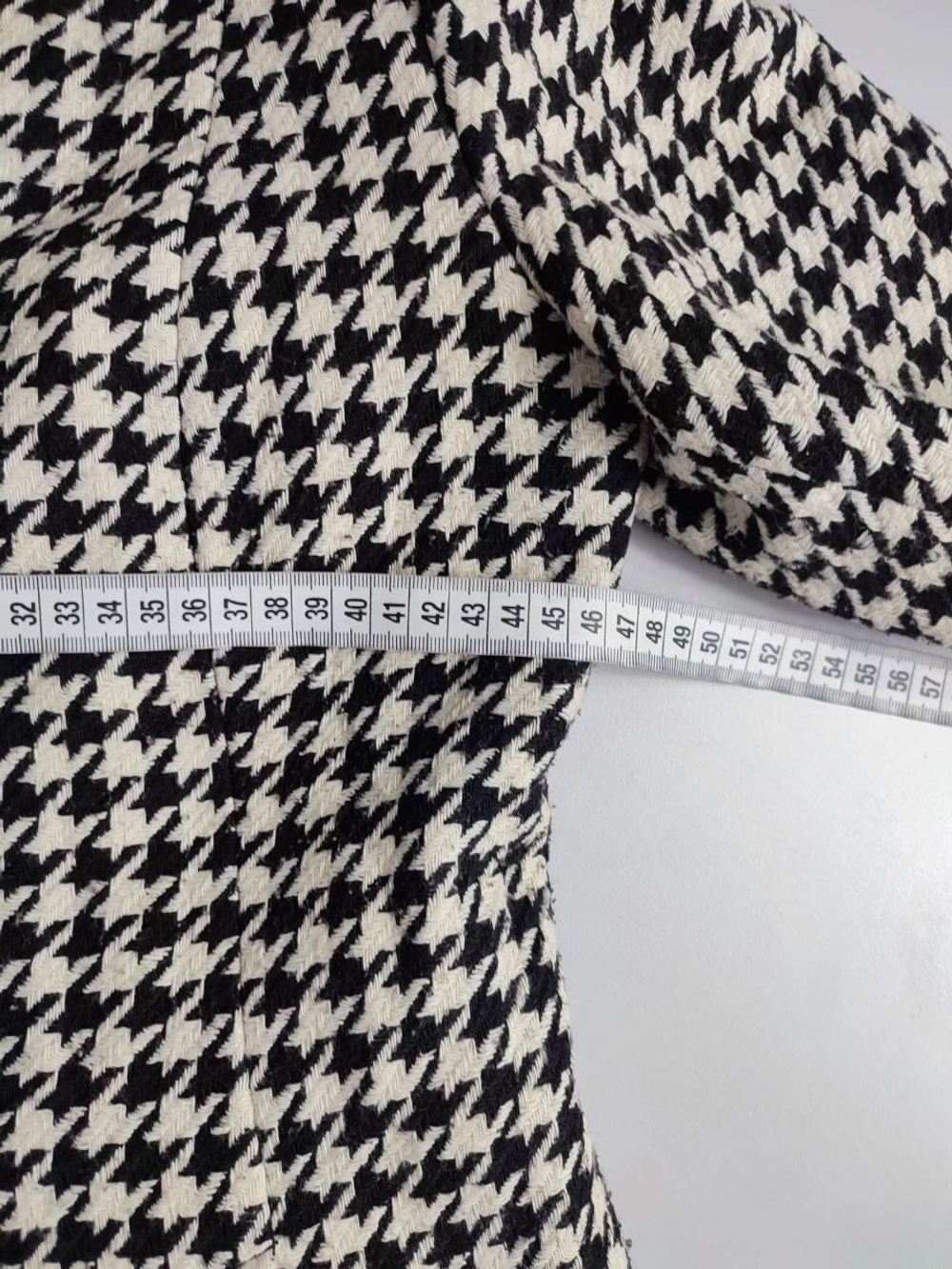 Пальто-жакет ELIS стильной расцветки 46 размер