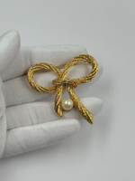 Брошь Бант с «жемчугом» AAi