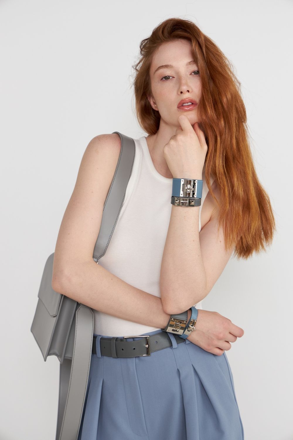 MISTRESS БРАСЛЕТ 12 GREY