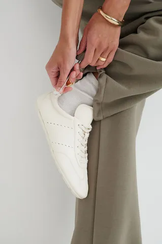 Широкие джоггеры без начеса с утяжкой цвета хаки