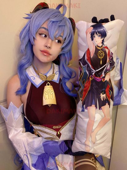 Мини дакимакура Скарамучча из Геншин Импакт | Genshin Impact арт. M0936, 60х20 см